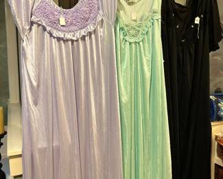 NIGHTGOWNS