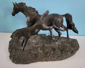 Mare and Foal Brass Sculpture 1