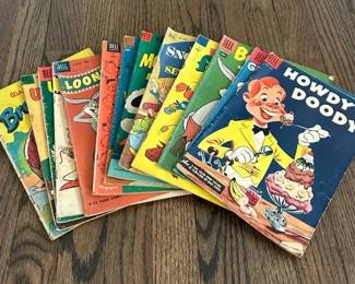 003 Lot of 13 DELL 10 Cent Comics Including Howdy Doody, Beetle Bailey  Looney Tunes