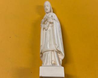 Ivory, religious statue of a nun