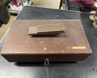 Vintage shoe cleaning kit