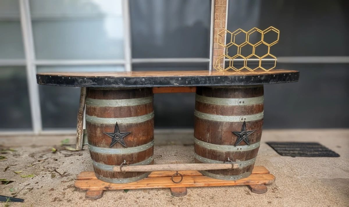 Custom rustic outdoor kitchen bar