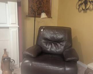 Leather recliner 