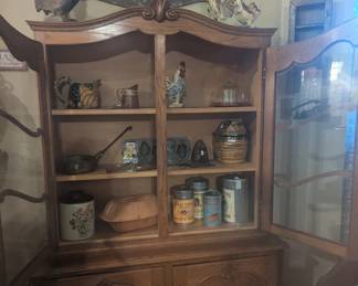 Kitchen hutch
