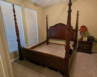 King size 4-poster bed frame