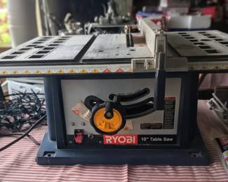 Table saw Ryobi