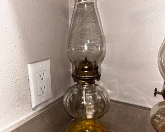 Vintage Oil Lamp #2  Great condition 17” tall