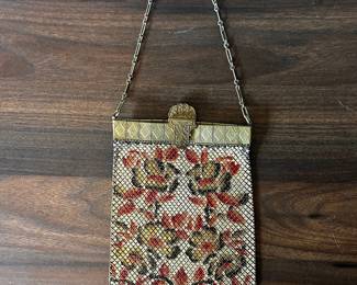 RARE Vintage Mandalian Mesh Purse / Bag  Great condition! Missing some small chains on bottom Can ship.