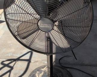 Air King Industrial Pedestal Fan