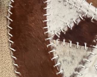 Patchwork Cowhide Round Rug with Starburst Pattern second image