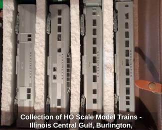 Collection of HO Scale Model Trains  Illinois Central Gulf, Burlington, Milwaukee Road fourth image