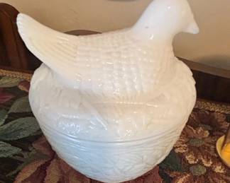 Avon White Milk Glass Hen on Nest Dish