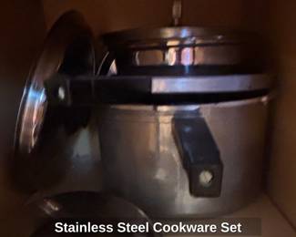 Stainless Steel Cookware Set second image