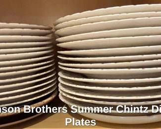 Johnson Brothers Summer Chintz Dinner Plates second image