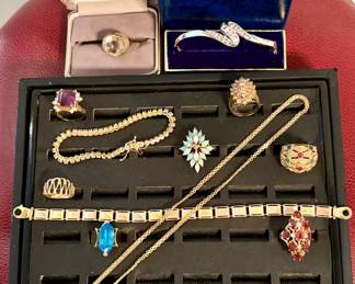 14 K rings, necklace and bracelets. Diamonds, opals, gemstones!