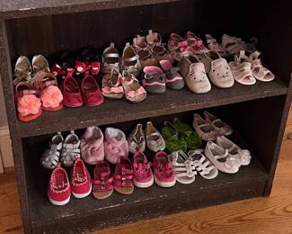 Baby girl needs shoes? We've got you covered!