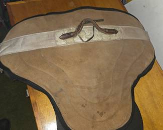 Suede leather horse pad w  strap handle
