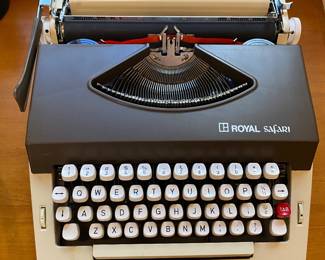 Join the typewriter rodeo with this vintage Royal Safari typewriter with case we also have another beautiful vintage typewriter