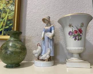 Dutch porcelain figurine