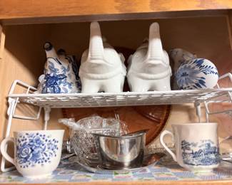 More blue and white pottery!