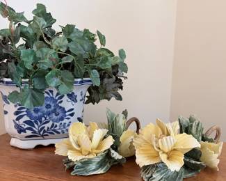 Blue and white unmarked container, two Capodimonte floral pieces