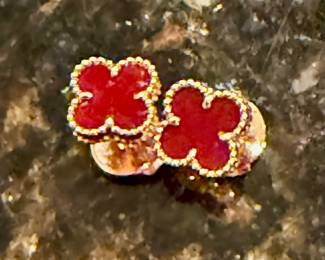 VAN CLEEF with papers