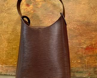 LV EPI TOTE