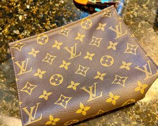 LV COSMETIC BAG