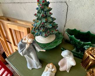 Lots of Christmas and holiday items!