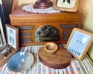 Crosley radio and turntable.