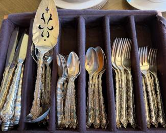 Silverplate service for 12+