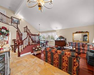 Victorian Couch Set - Burgundy and Green