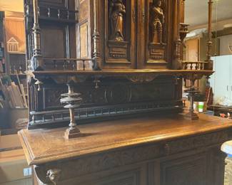 1800’s French Renaissance Gorgeous Buffet 