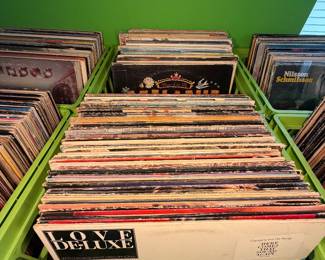Thousands of Vinyl Records under $10