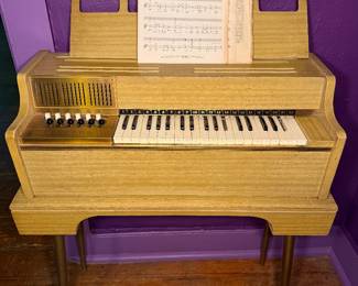 Vintage Musical Instruments