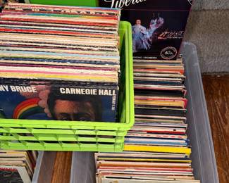 Thousands of vinyl records under $10