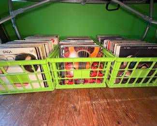 Thousands of vinyl records under $10
