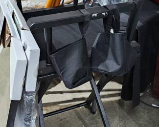 DIRECTORS CHAIR