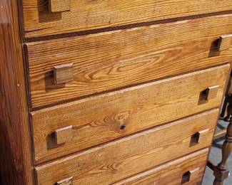 CHEST OF DRAWERS