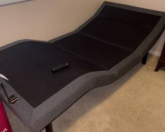 Adjustable twin bed