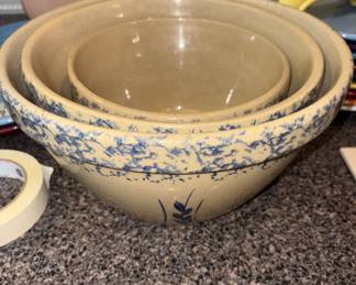 RRP CO. Nesting bowl set