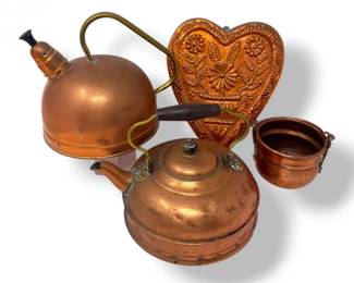 62 VintageCopperKitchenwareTeapotsPortugalPotHeartMold