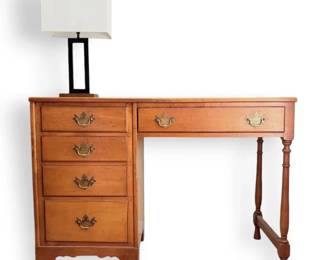 Vintage Desk With Lamp