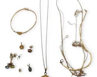 GoldFilled Necklaces More Jewelry Scrap 27.75 grams