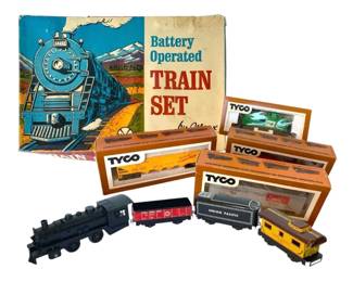 Vintage Tyco Electric Train Set, HO Scale The Burlington Northern Vintage Marx Battery Set
