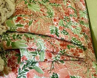 pretty comforters