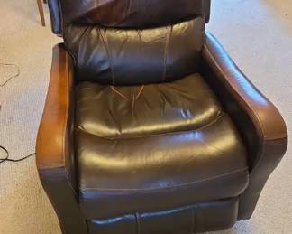 Power Recliner Chair  Leather Upholstery, Fully Functional