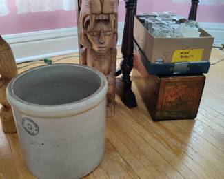 Macomb, Illinois crock