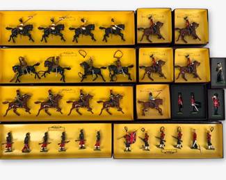 Group of Britains Toy Soldiers (E)
