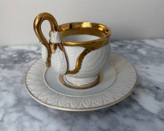 Andrea by Sade’s Swan Cup and Saucer